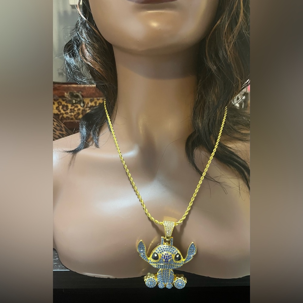 New! Lilo And Stitch Bling Necklace